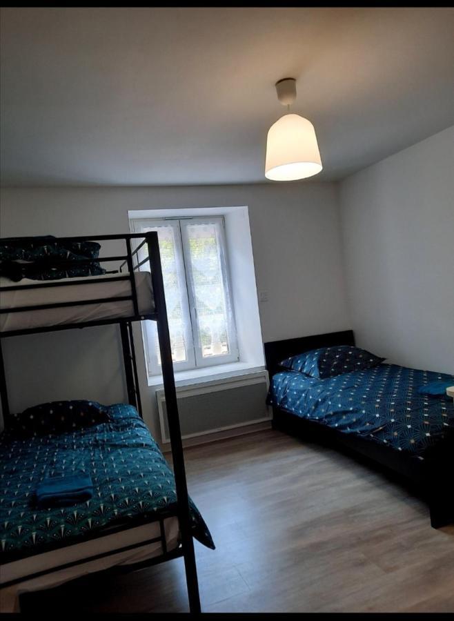 Charmant Logis En Duplex جوراردُميه المظهر الخارجي الصورة