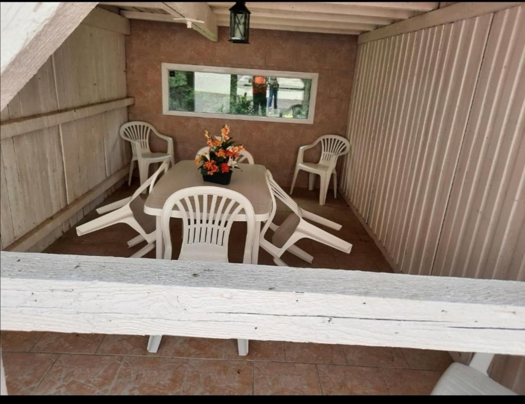 Charmant Logis En Duplex جوراردُميه المظهر الخارجي الصورة
